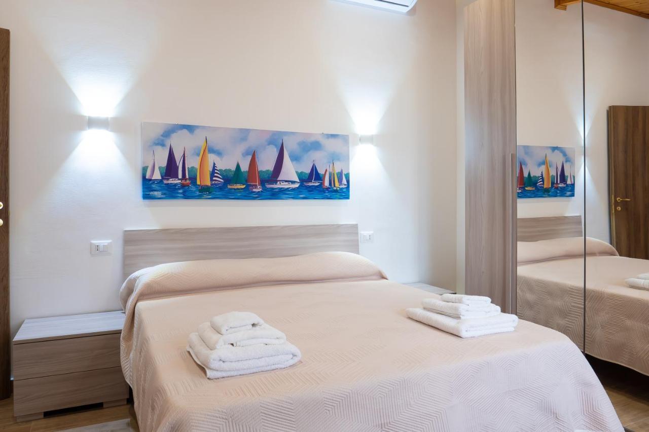 Stella Marina - Camere E Monolocali Turistici Monte San Biagio Eksteriør bilde