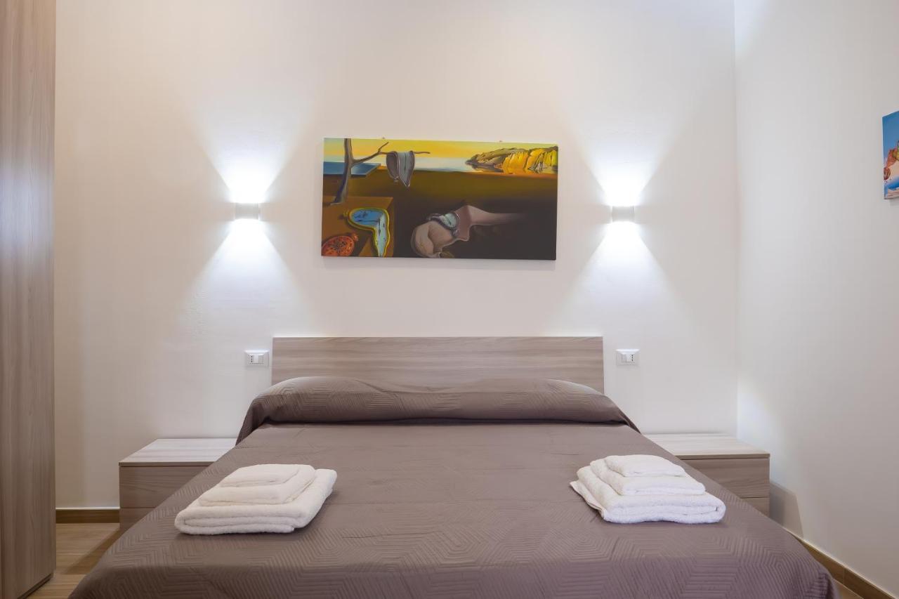 Stella Marina - Camere E Monolocali Turistici Monte San Biagio Eksteriør bilde