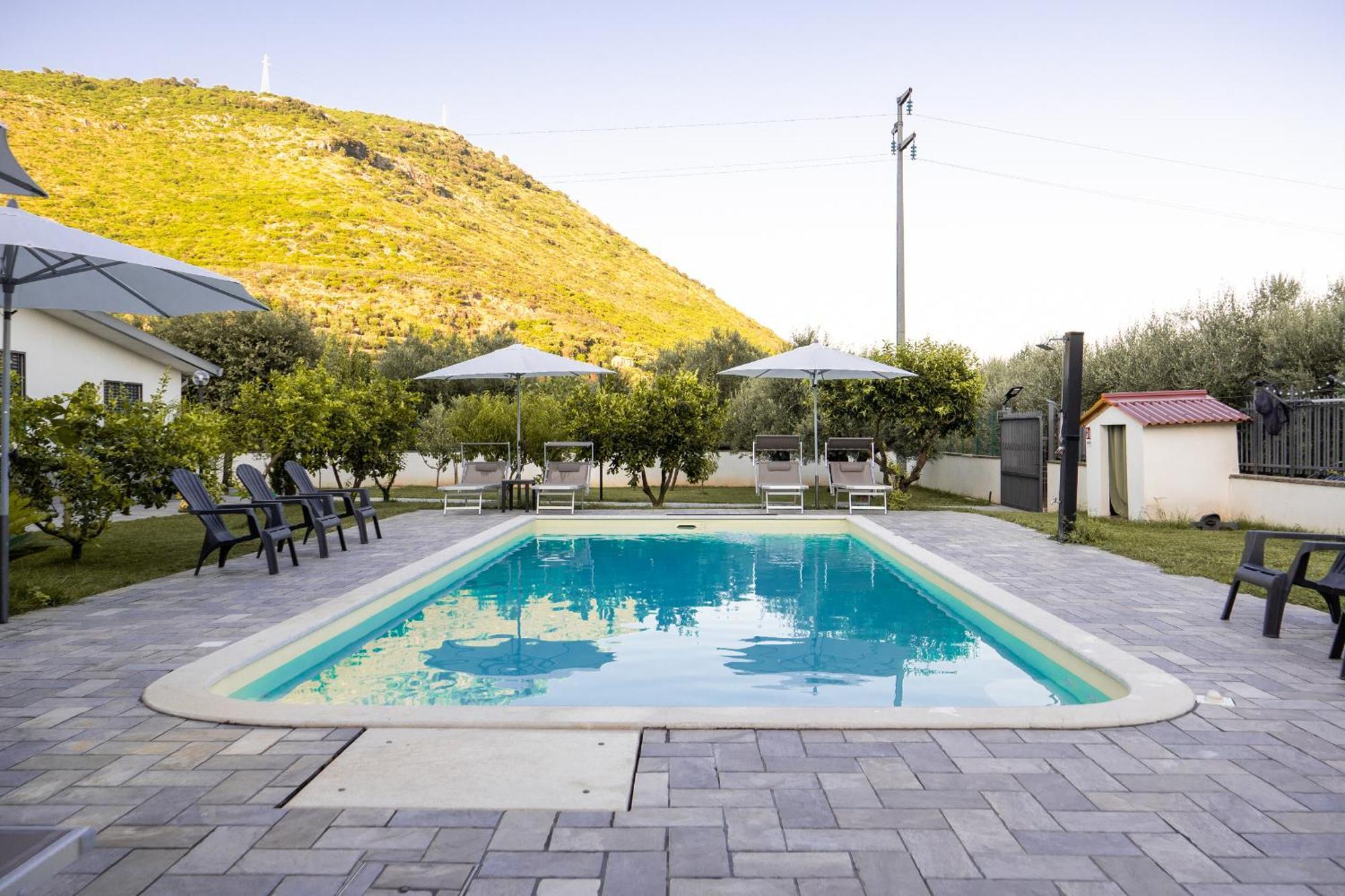 Stella Marina - Camere E Monolocali Turistici Monte San Biagio Eksteriør bilde